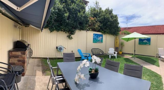 Golden Beach Motor Inn, Caloundra Eksteriør billede