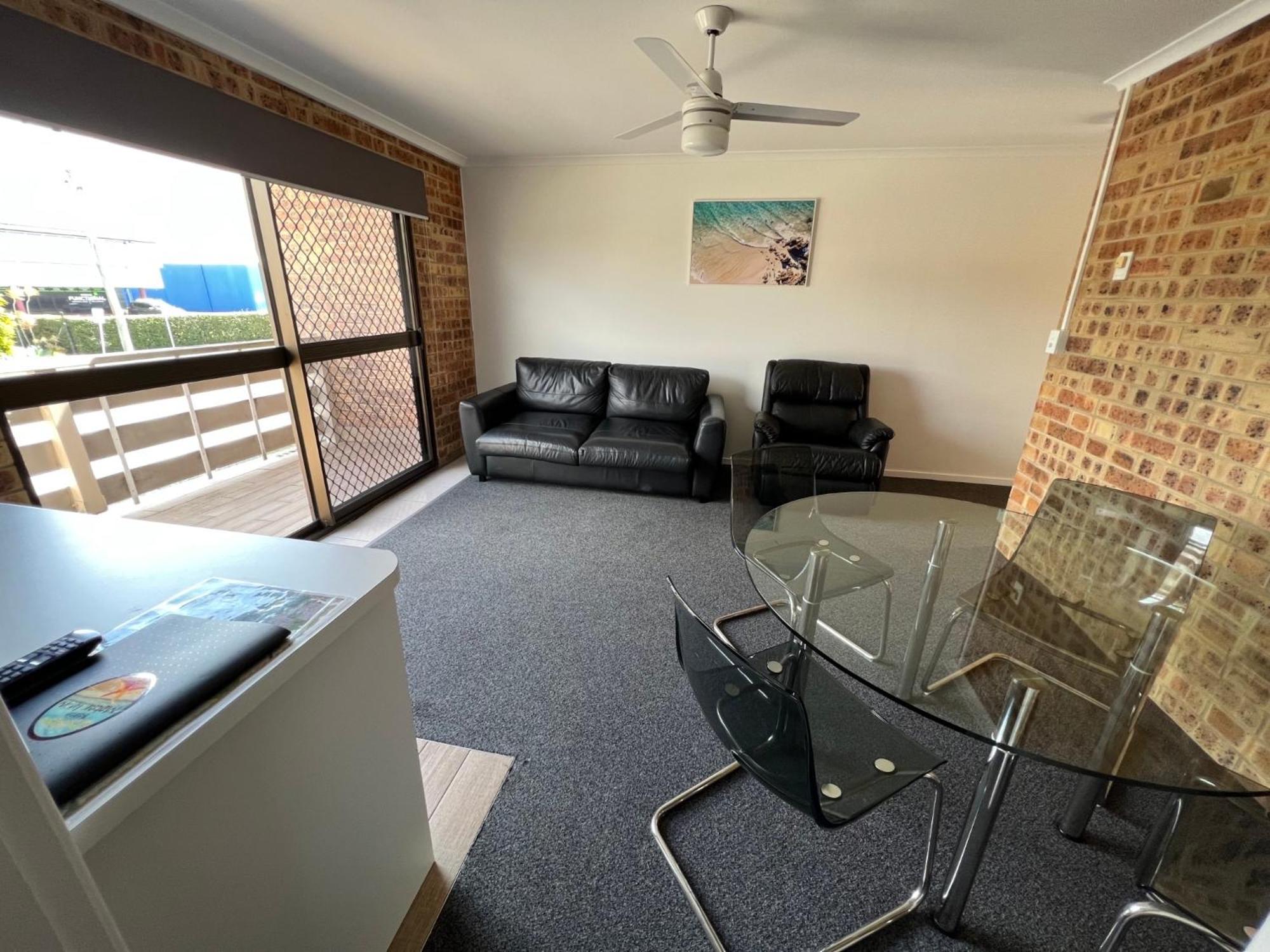 Golden Beach Motor Inn, Caloundra Eksteriør billede